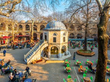Tarih ve Doğanın Dansı / Bursa