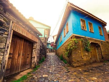 Tarih ve Doğanın Dansı / Bursa