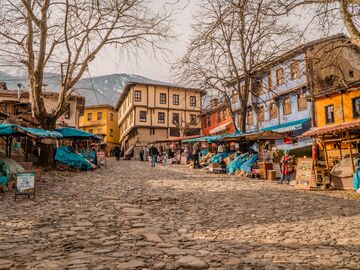 Tarih ve Doğanın Dansı / Bursa